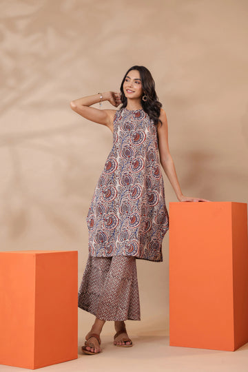 Cream Handblock Printed Sleeveless Cotton Kurta & Pants Set