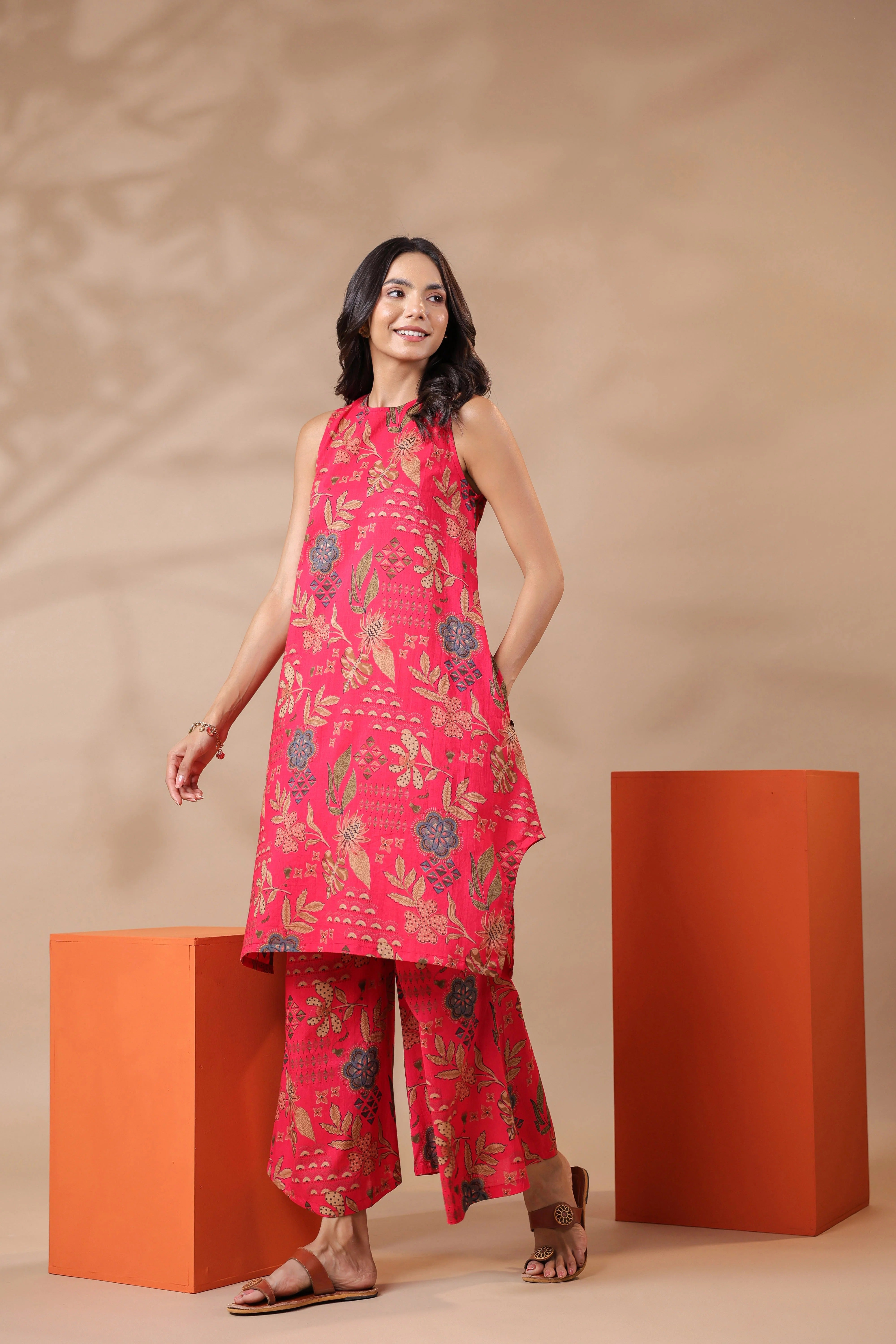 Pink Printed Sleeveless Cotton Kurta & Pants Set